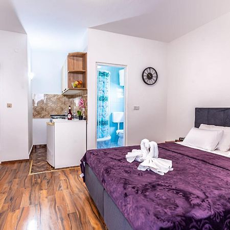 Apartmani Vinko 比比涅 外观 照片